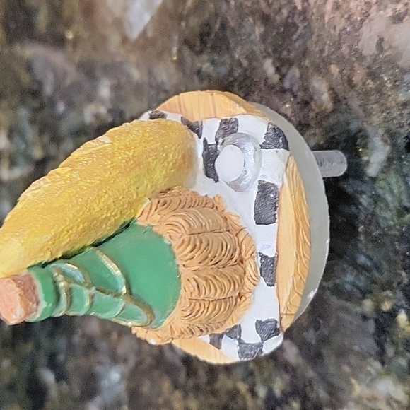 Rare Boston Warehouse wine/cheese toppers - Picture 5 of 6